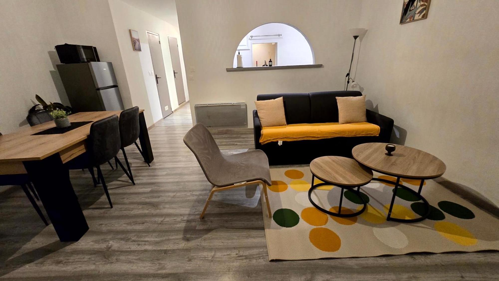 Appartement 2 Chambres, Cuisine Equipee Beaucaire  Dış mekan fotoğraf